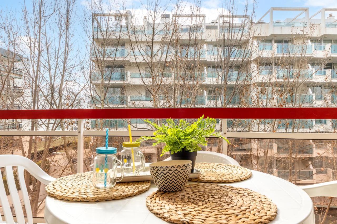 Apartamentos Varadero Arysal Salou Esterno foto