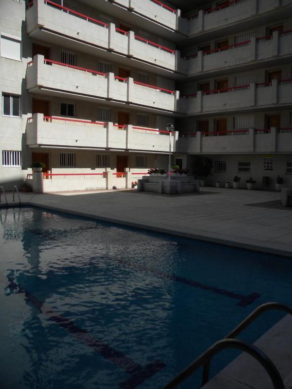 Apartamentos Varadero Arysal Salou Esterno foto