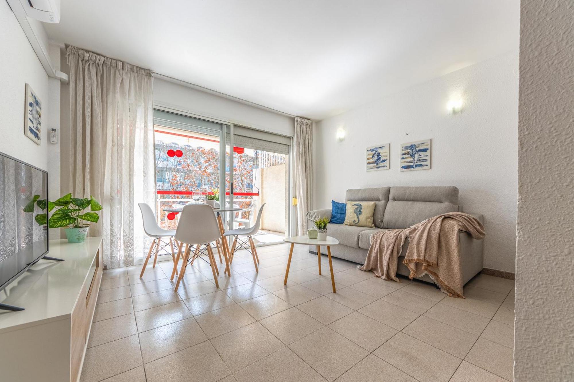 Apartamentos Varadero Arysal Salou Esterno foto
