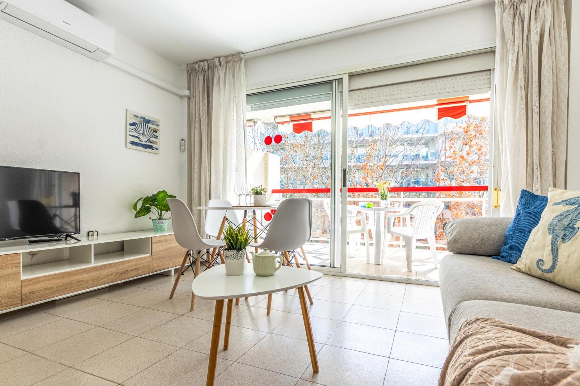Apartamentos Varadero Arysal Salou Esterno foto