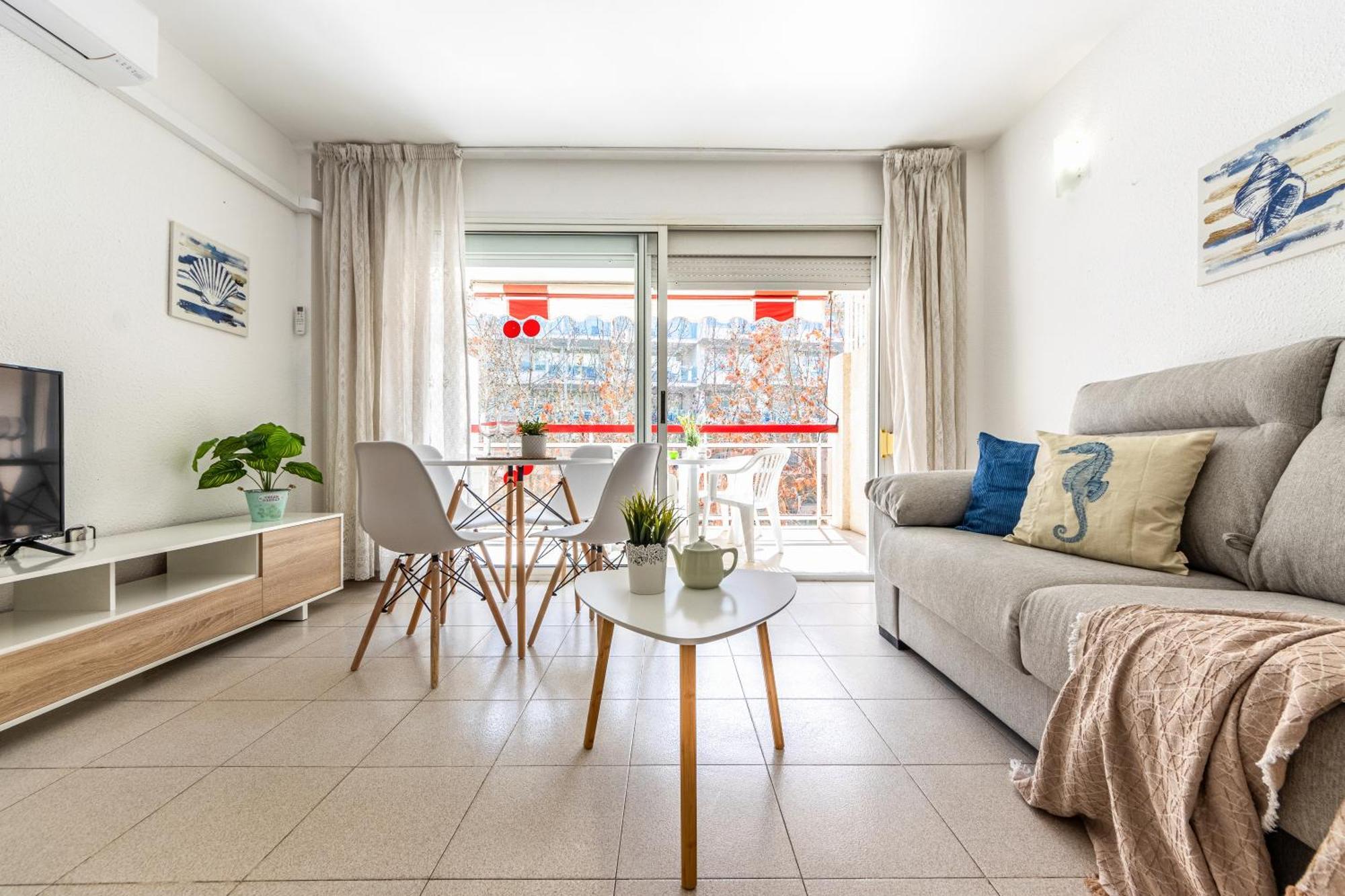 Apartamentos Varadero Arysal Salou Esterno foto