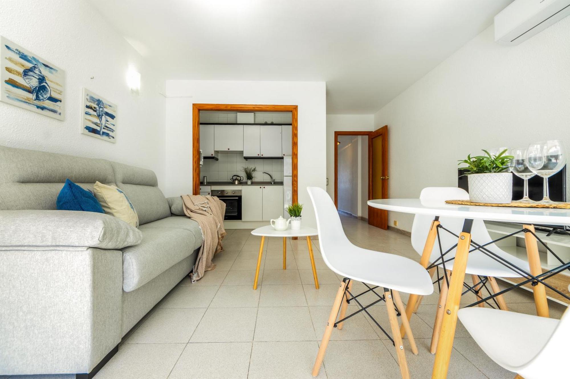 Apartamentos Varadero Arysal Salou Esterno foto