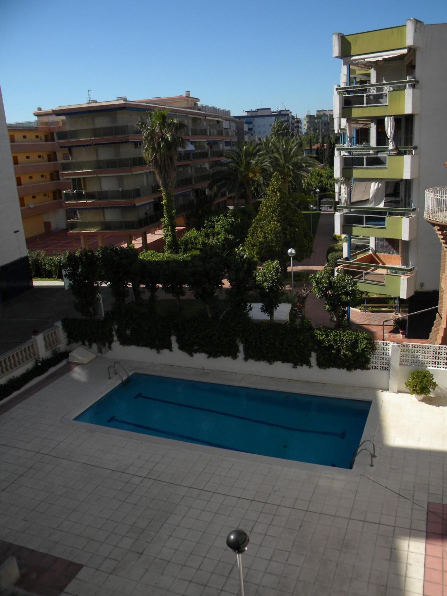 Apartamentos Varadero Arysal Salou Esterno foto